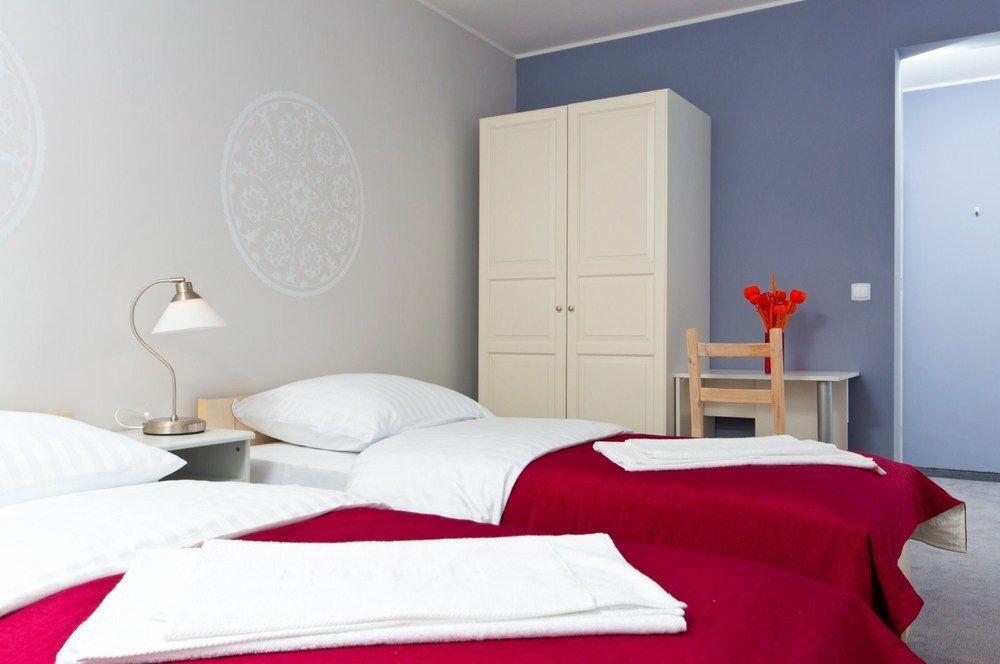 Cilantro Bed & Breakfast Wrocław Exteriör bild